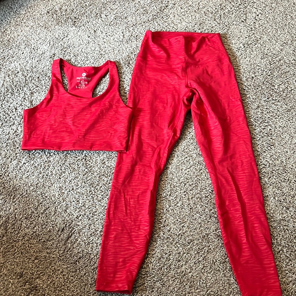 90 Degree by Reflex workout set. In red print.